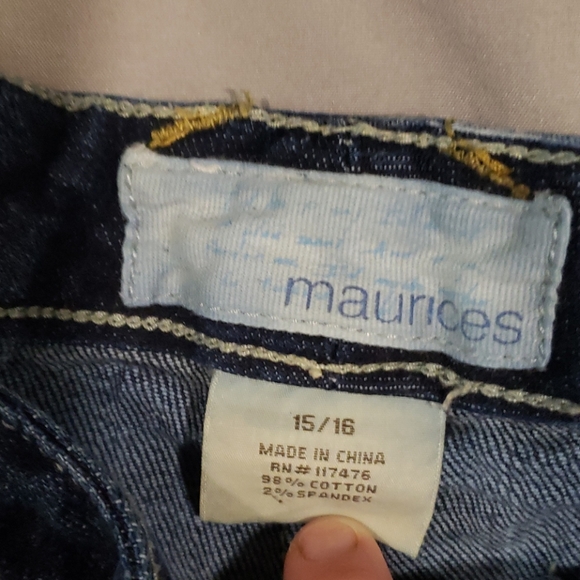 Maurices Denim Shorts - Picture 3 of 4